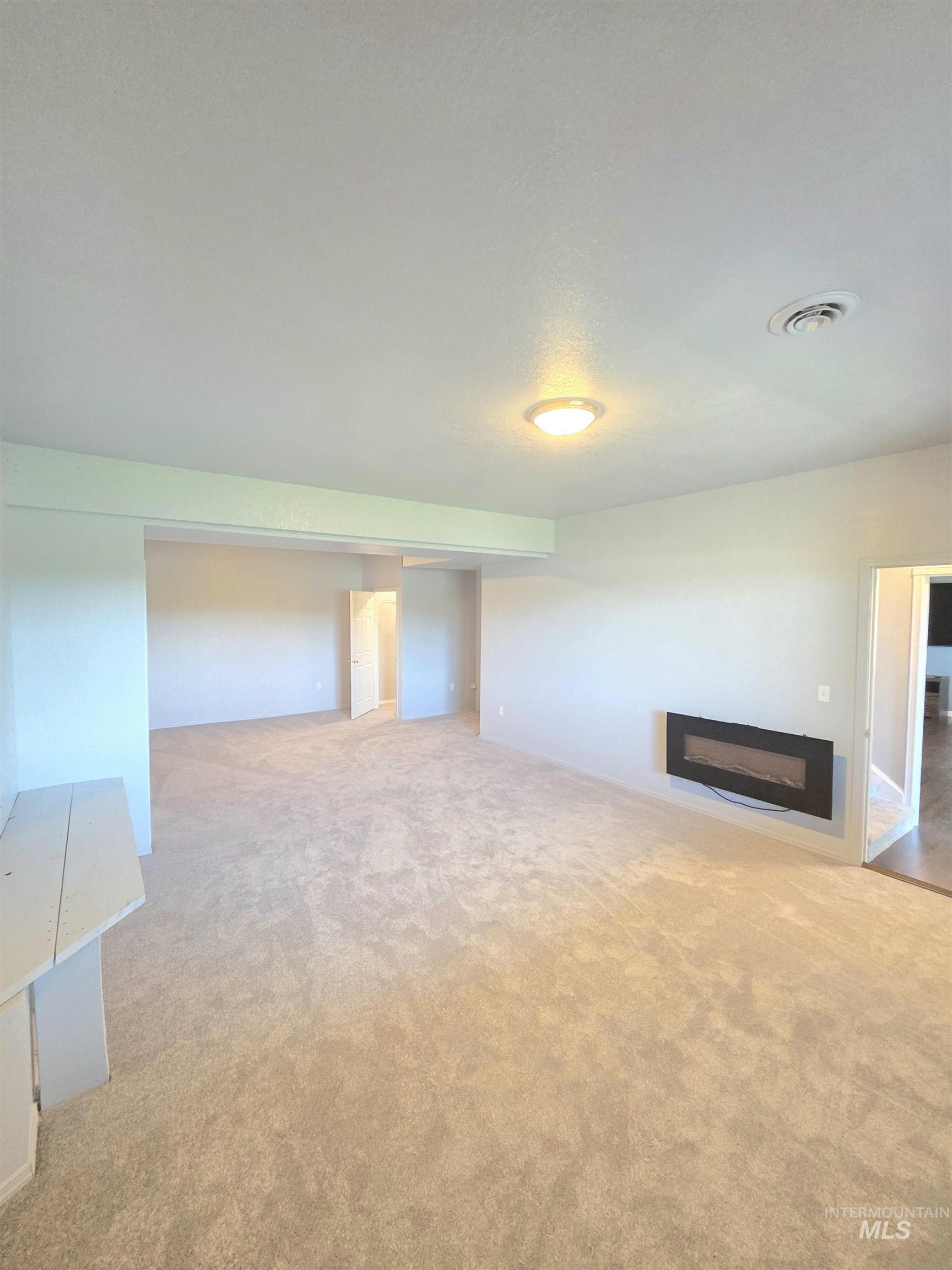 435 Harvest Property Photo 31