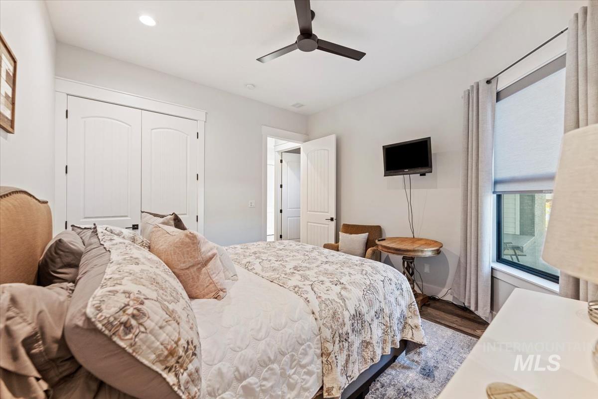 9067 Crystal Quartz Drive Property Photo 32