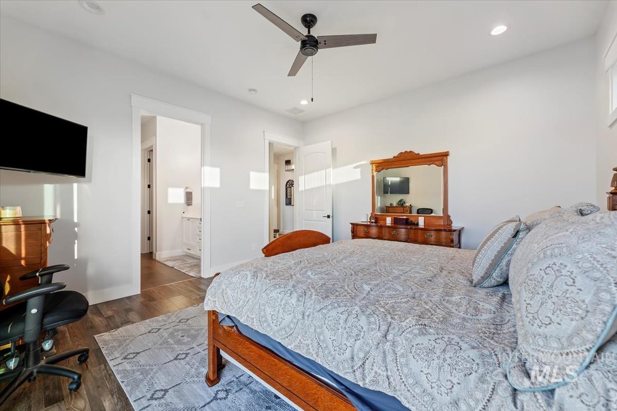 9067 Crystal Quartz Drive Property Photo 34