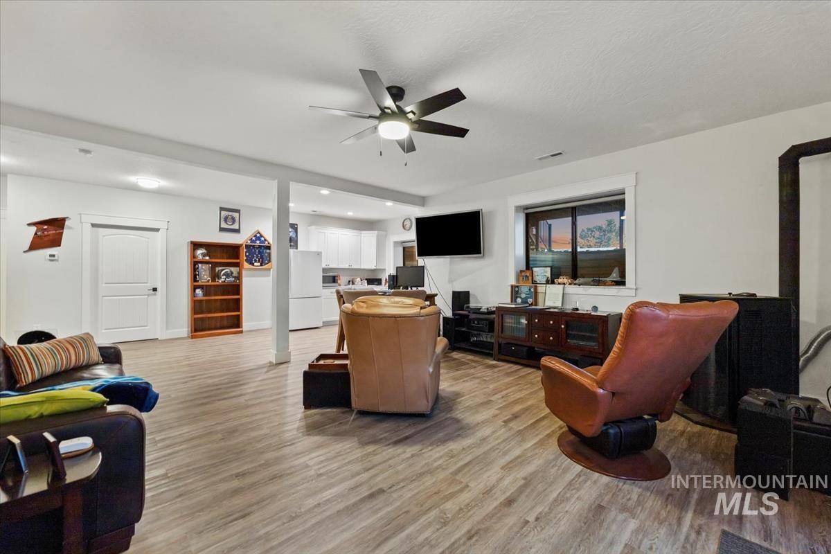 9067 Crystal Quartz Drive Property Photo 39