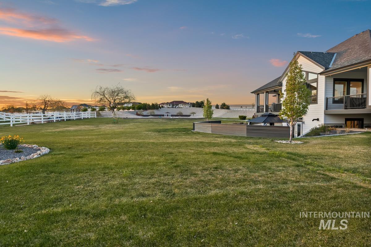 9067 Crystal Quartz Drive Property Photo 44