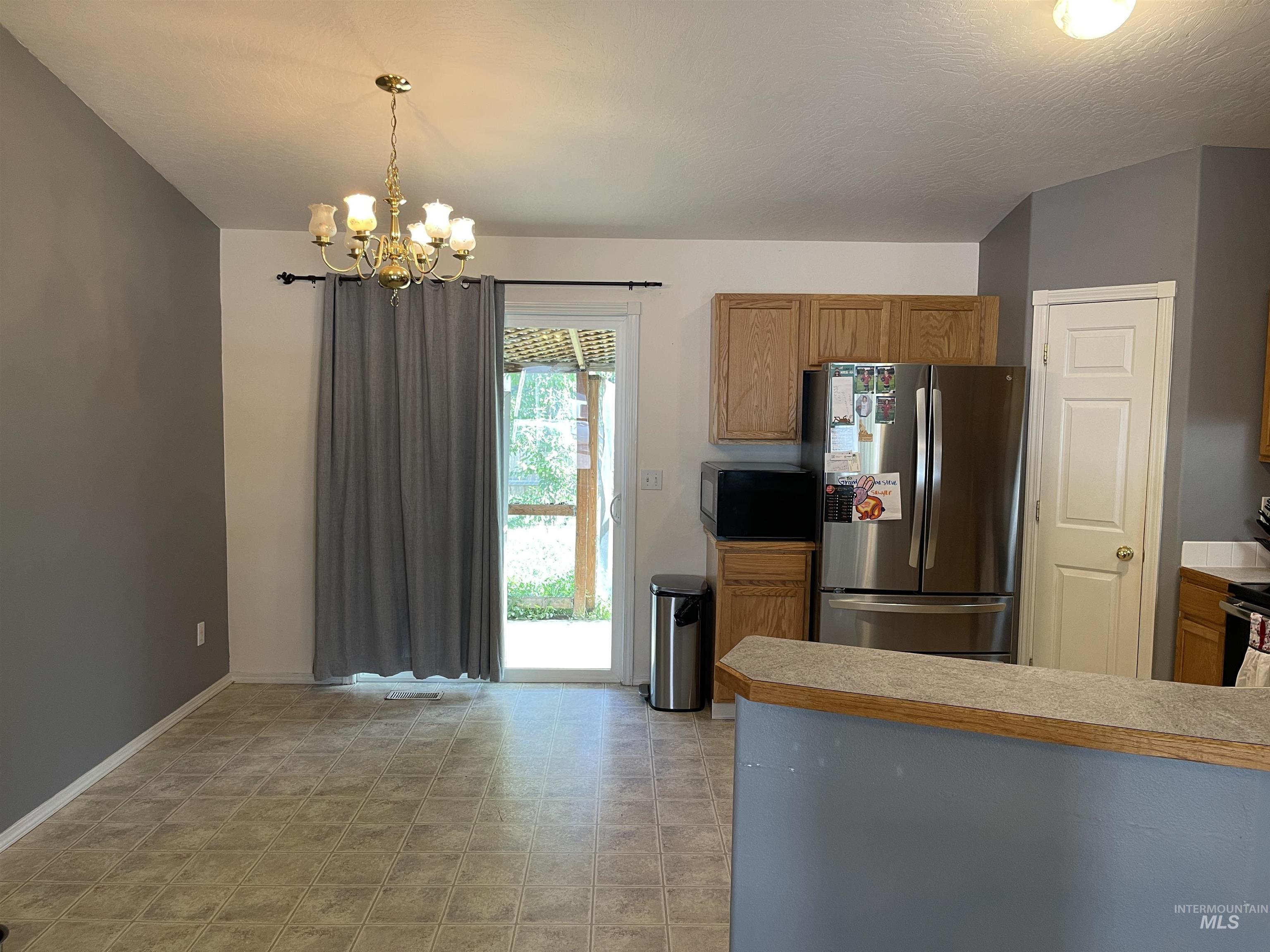 14285 Shenandoah St Property Photo 6