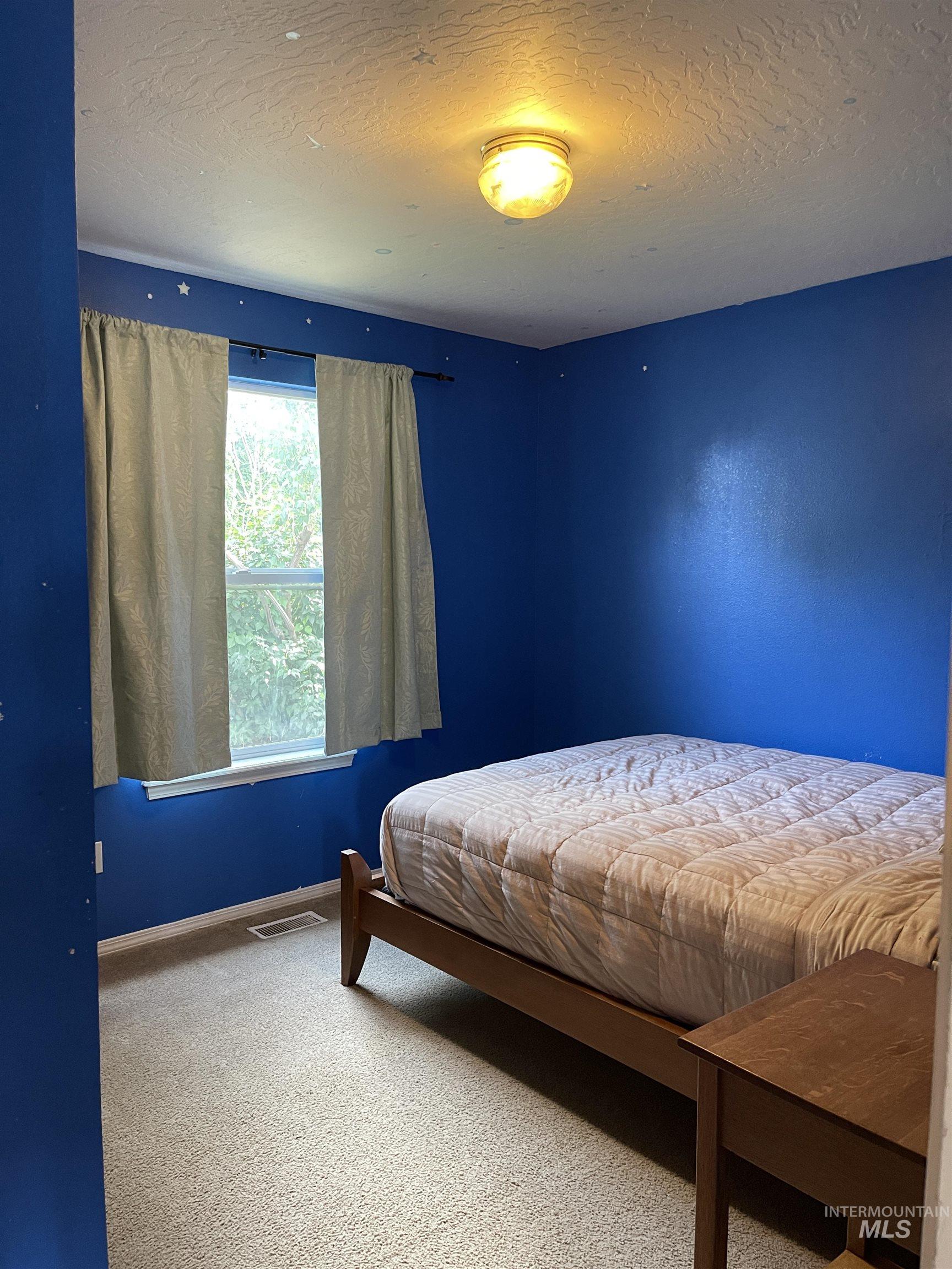 14285 Shenandoah St Property Photo 11