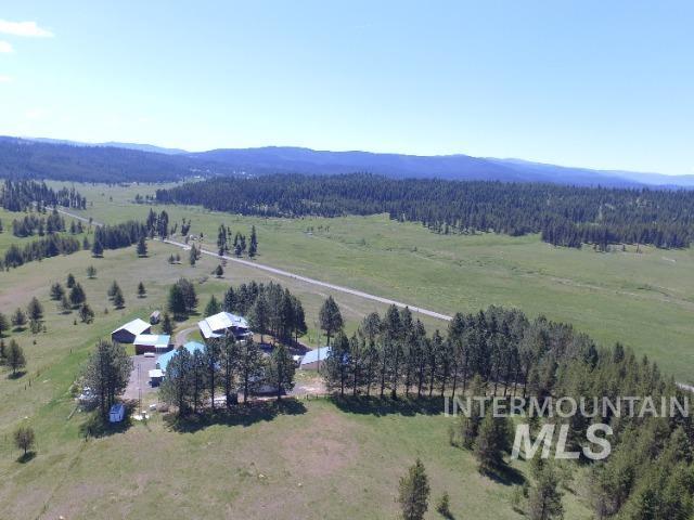 500 Maxwell Lane Property Photo 1