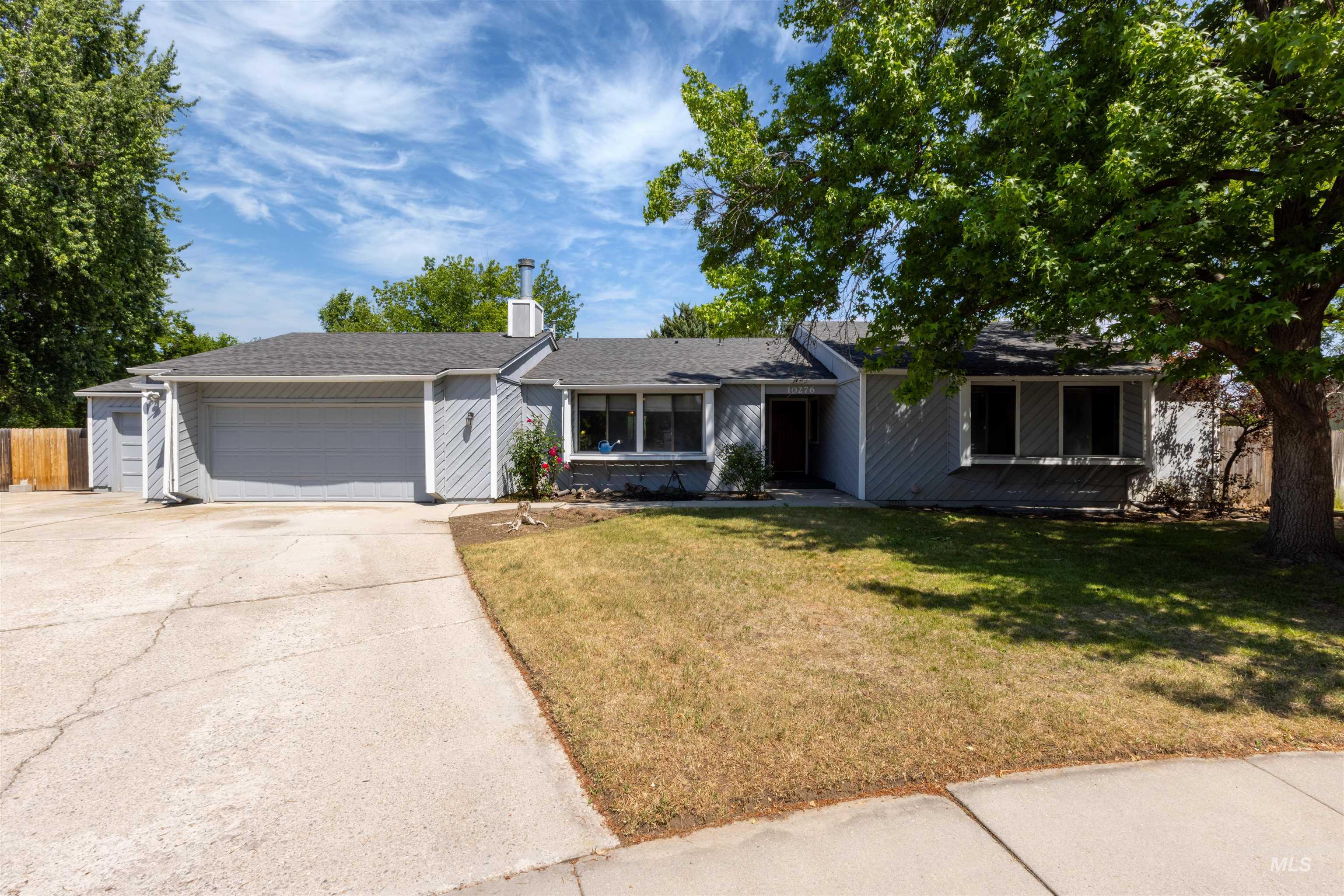 10276 W Summerwind Dr Property Photo 1