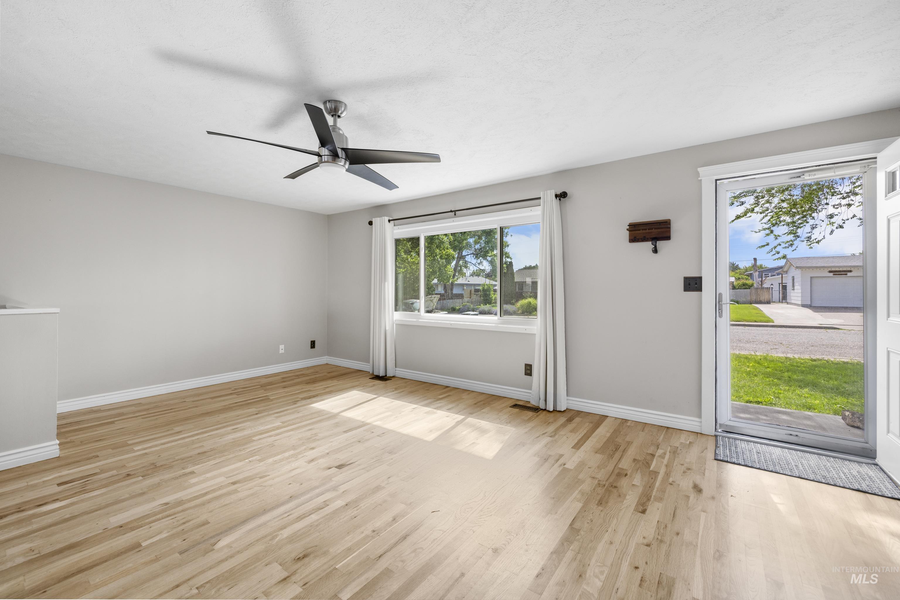 1790 N 7th E Property Photo 5