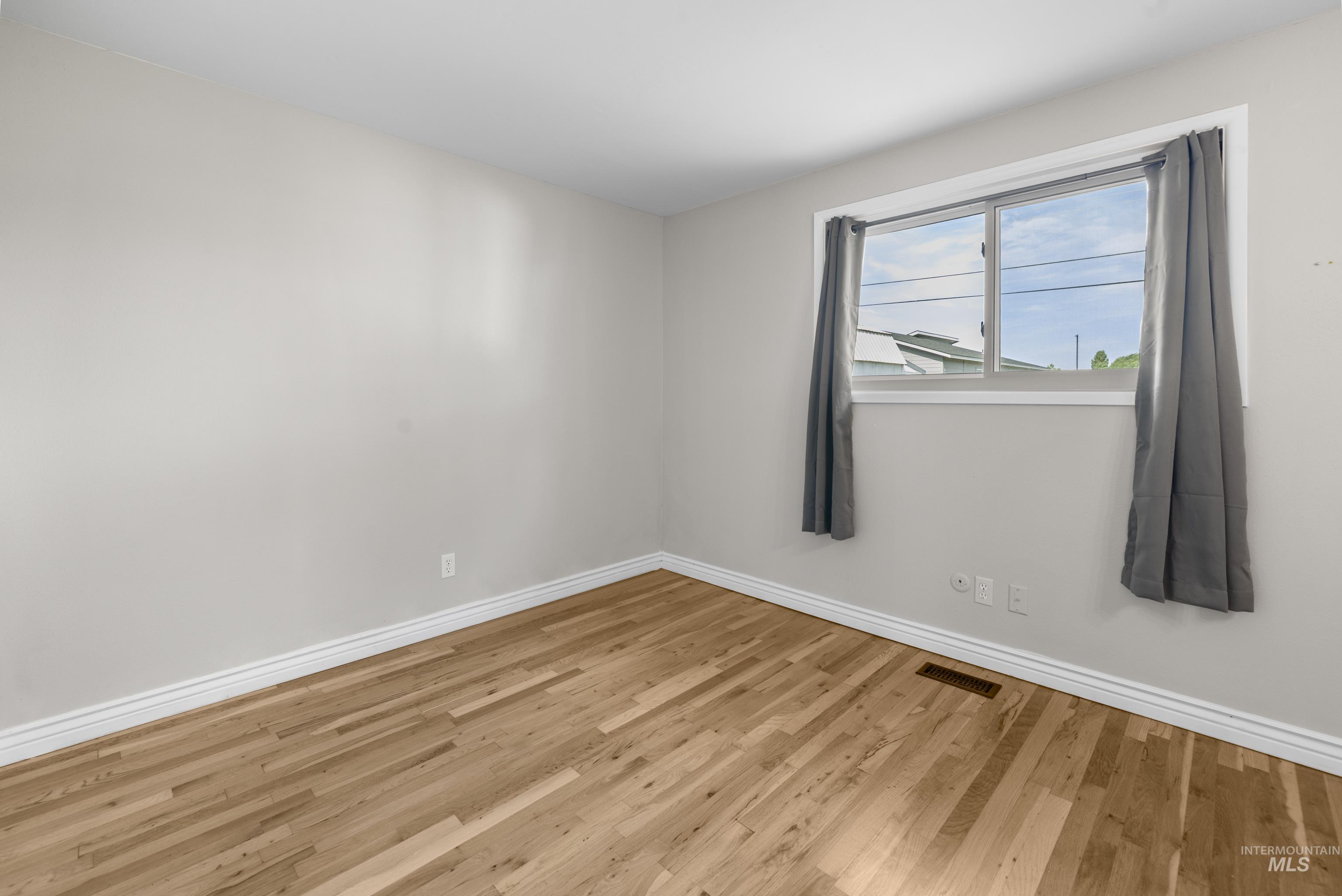 1790 N 7th E Property Photo 15