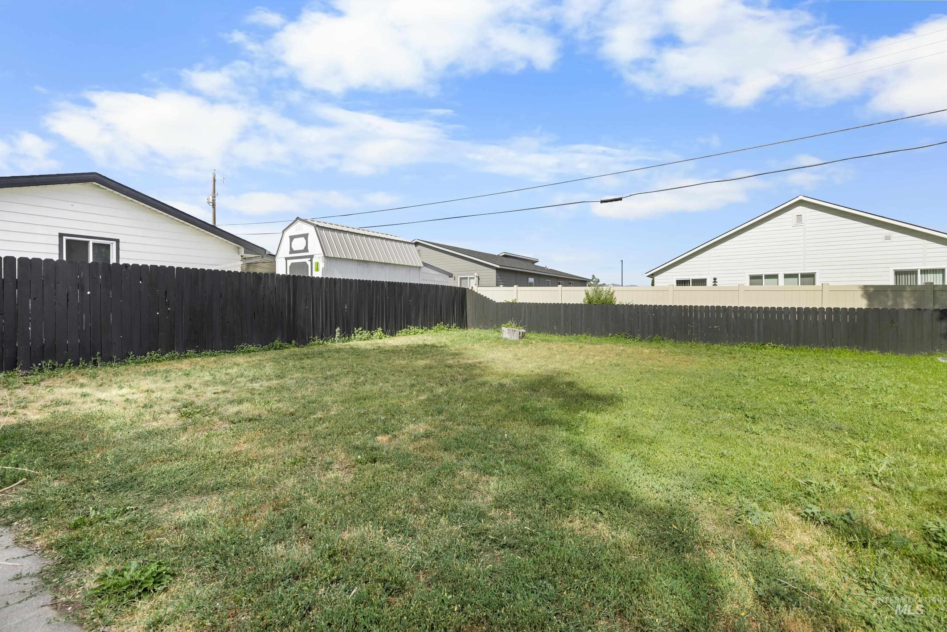 1790 N 7th E Property Photo 31