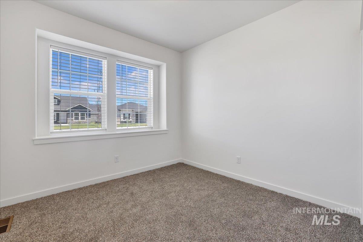 1275 Terra Ave Property Photo 21