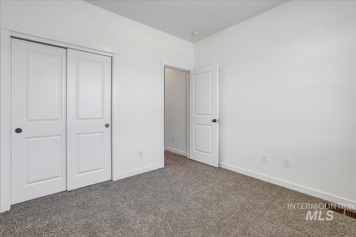 1275 Terra Ave Property Photo 22