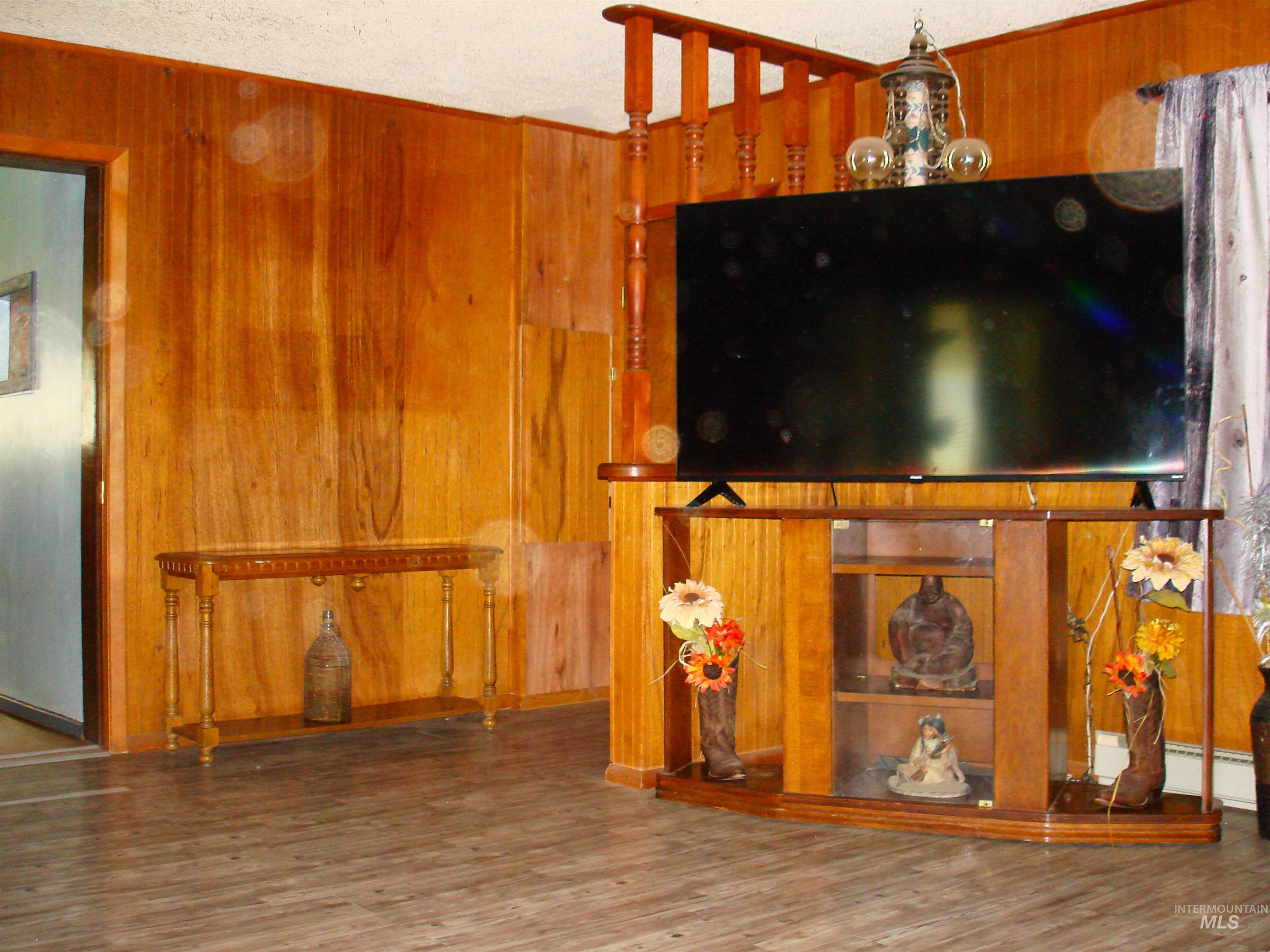 3756 Farrell Road Property Photo 13