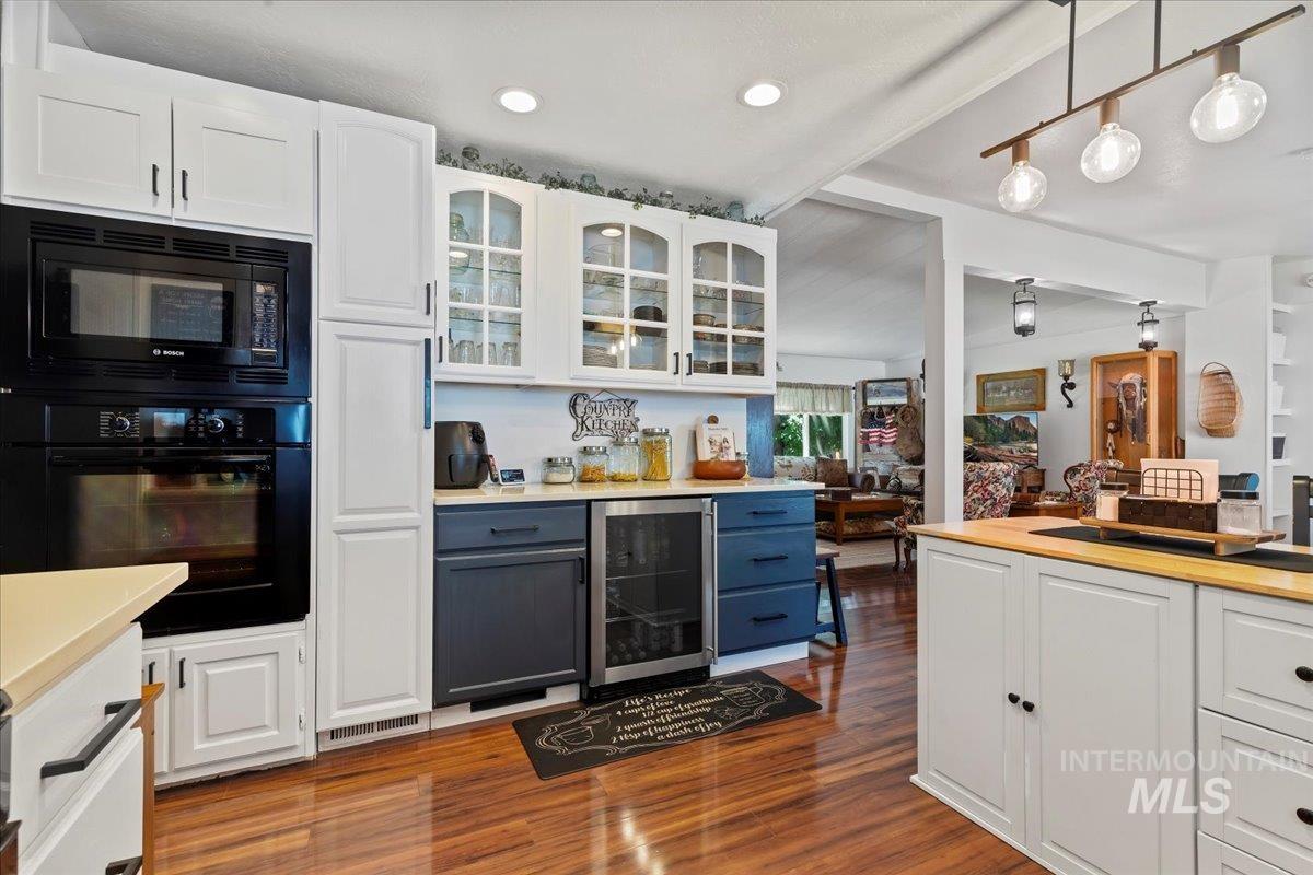 7814 W Manassas Property Photo 4