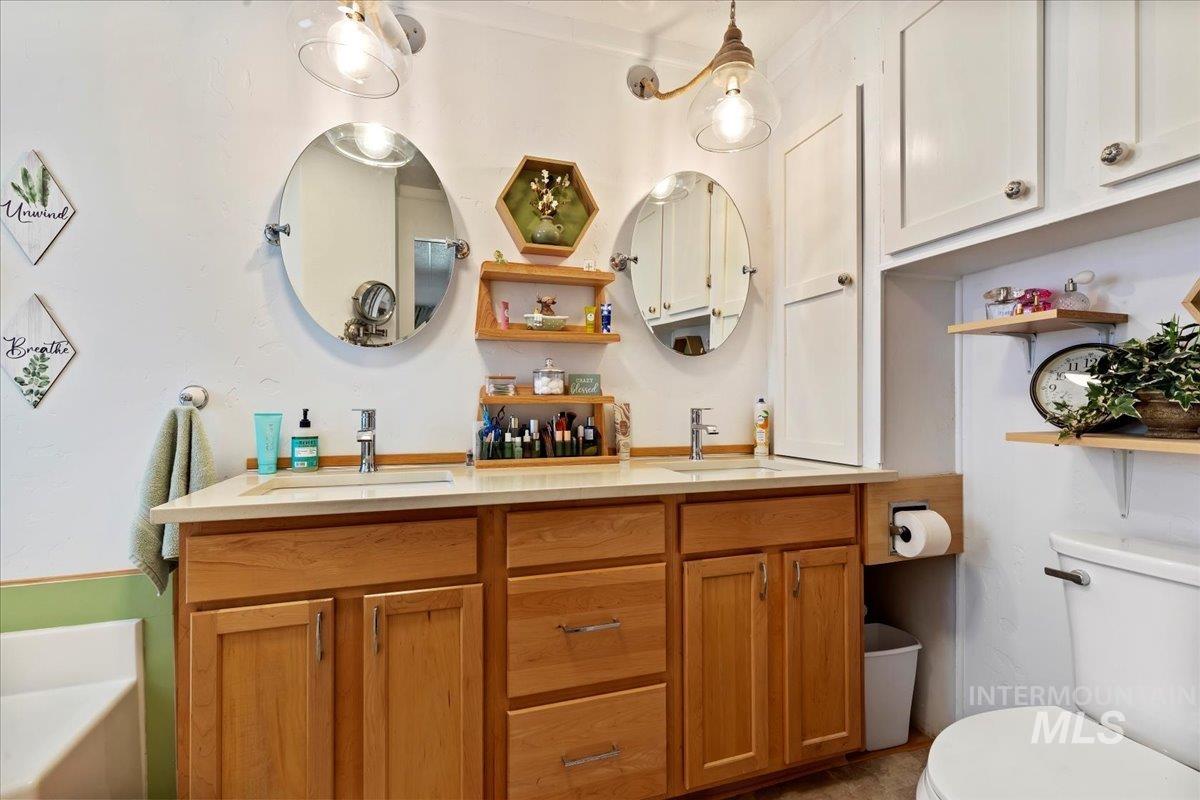 7814 W Manassas Property Photo 21