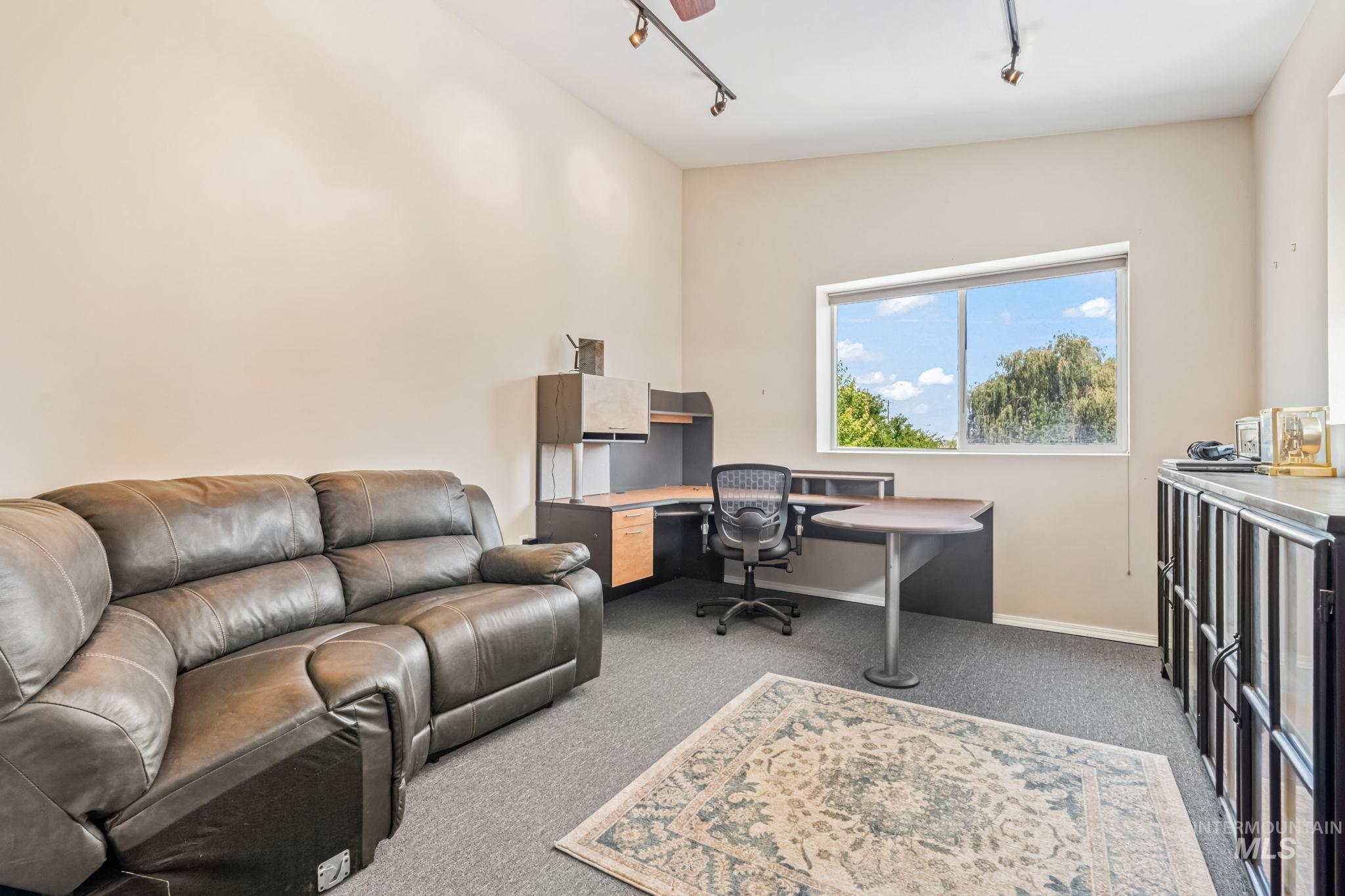 4459 E Deer Flat Property Photo 38