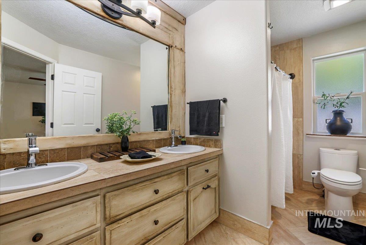 1827 Targhee Drive Property Photo 20