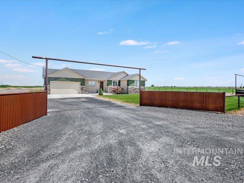 3652 N 600 E Property Photo 1