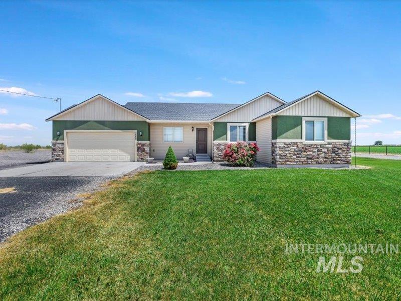 3652 N 600 E Property Photo 2