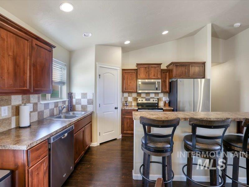 3652 N 600 E Property Photo 10