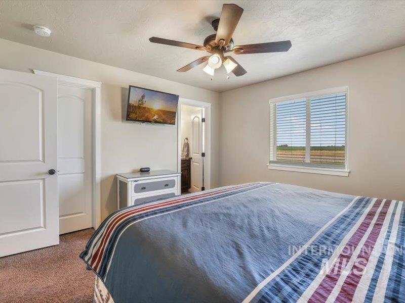 3652 N 600 E Property Photo 12