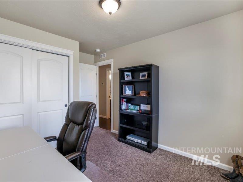 3652 N 600 E Property Photo 16