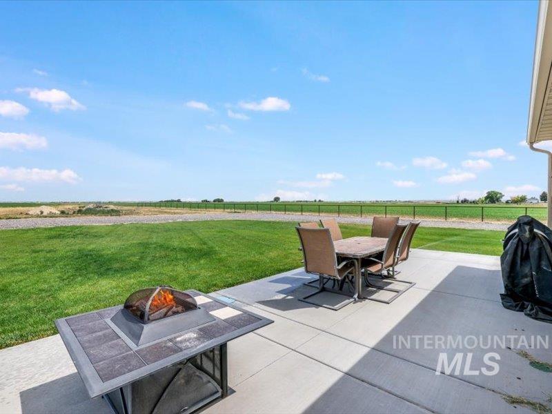 3652 N 600 E Property Photo 18