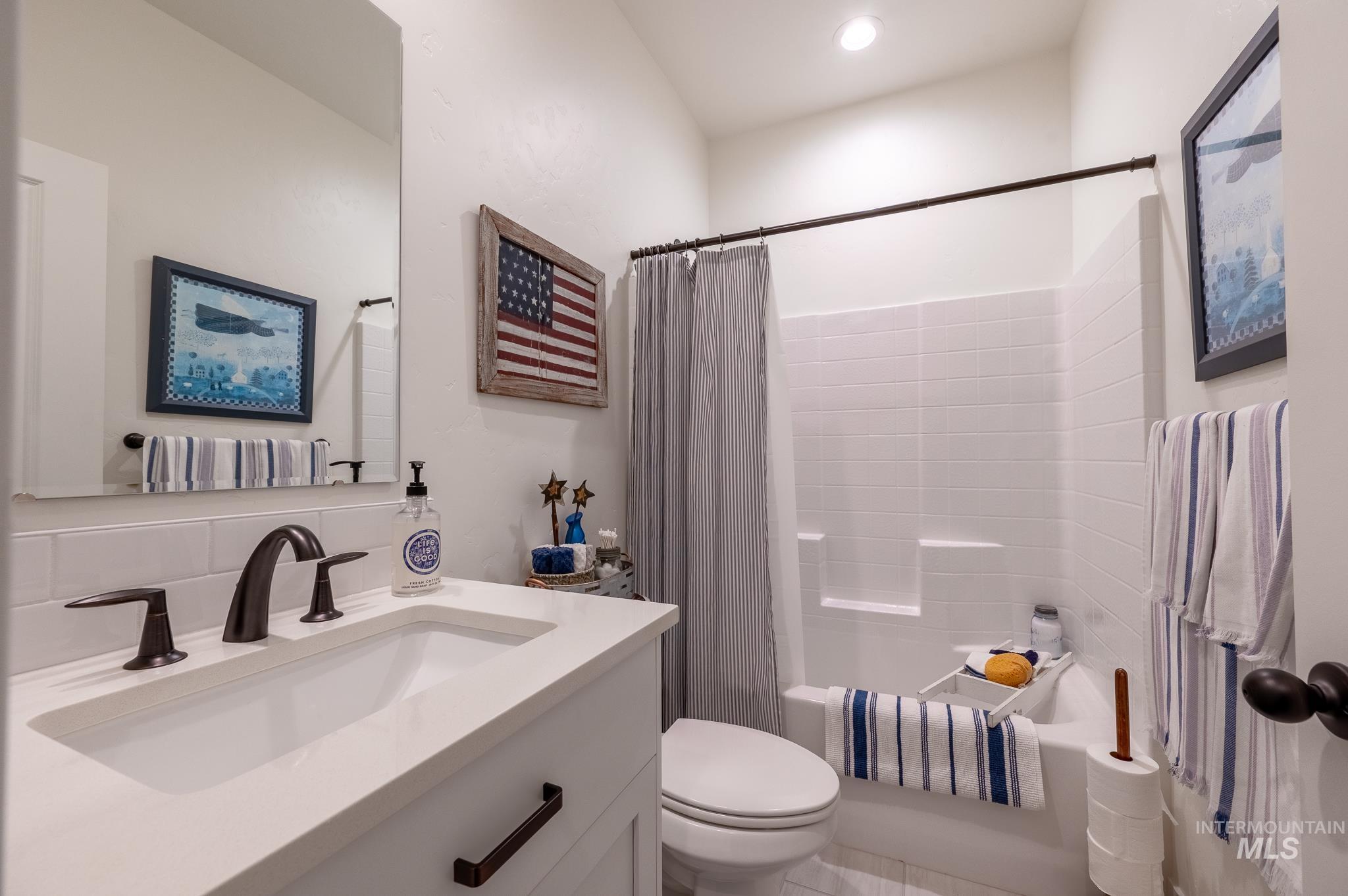 2068 W Concha St. Property Photo 15