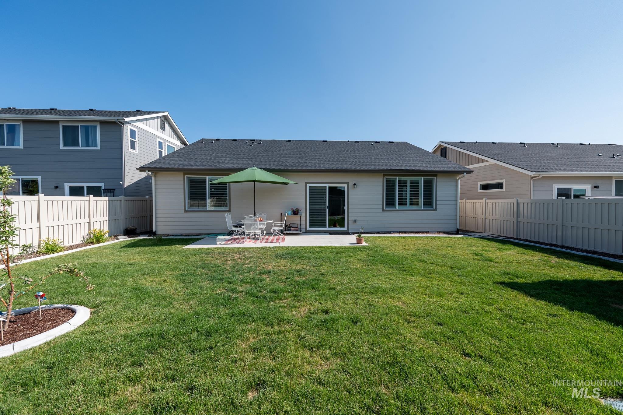 2068 W Concha St. Property Photo 19