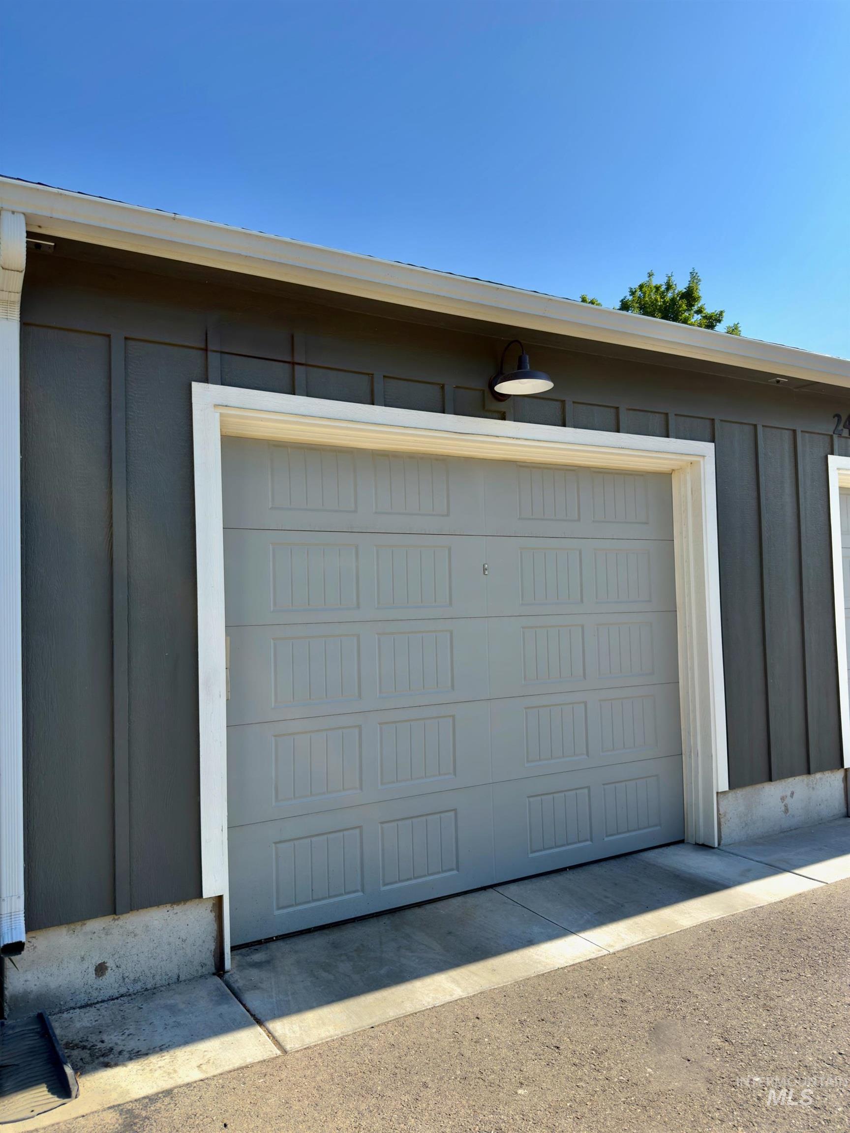 2459 S Loveland Lane Property Photo 40