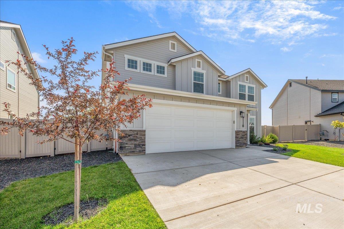 19118 Ralston Way Property Photo 1