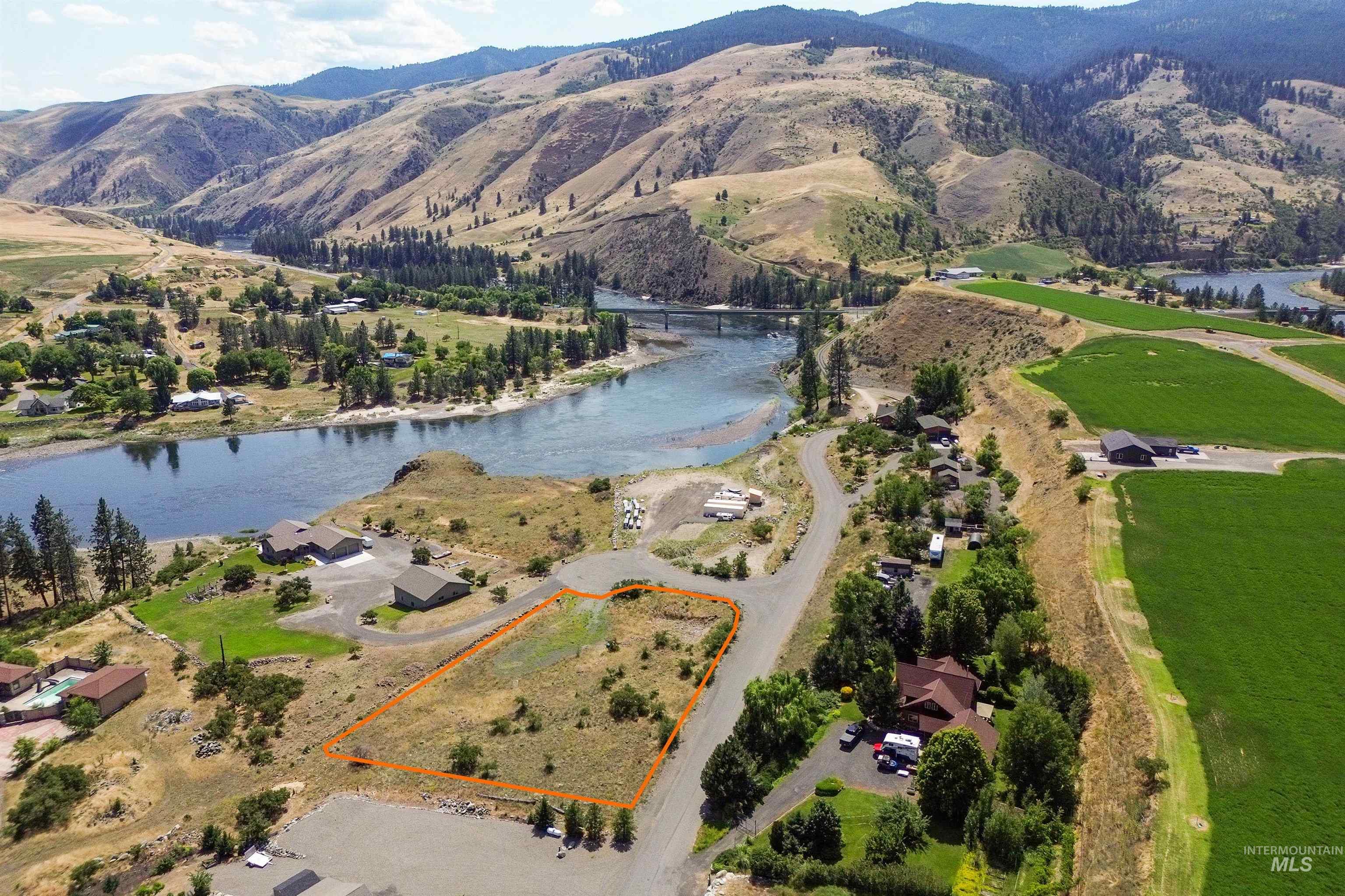 24 Mossy Point Circle Property Photo 2