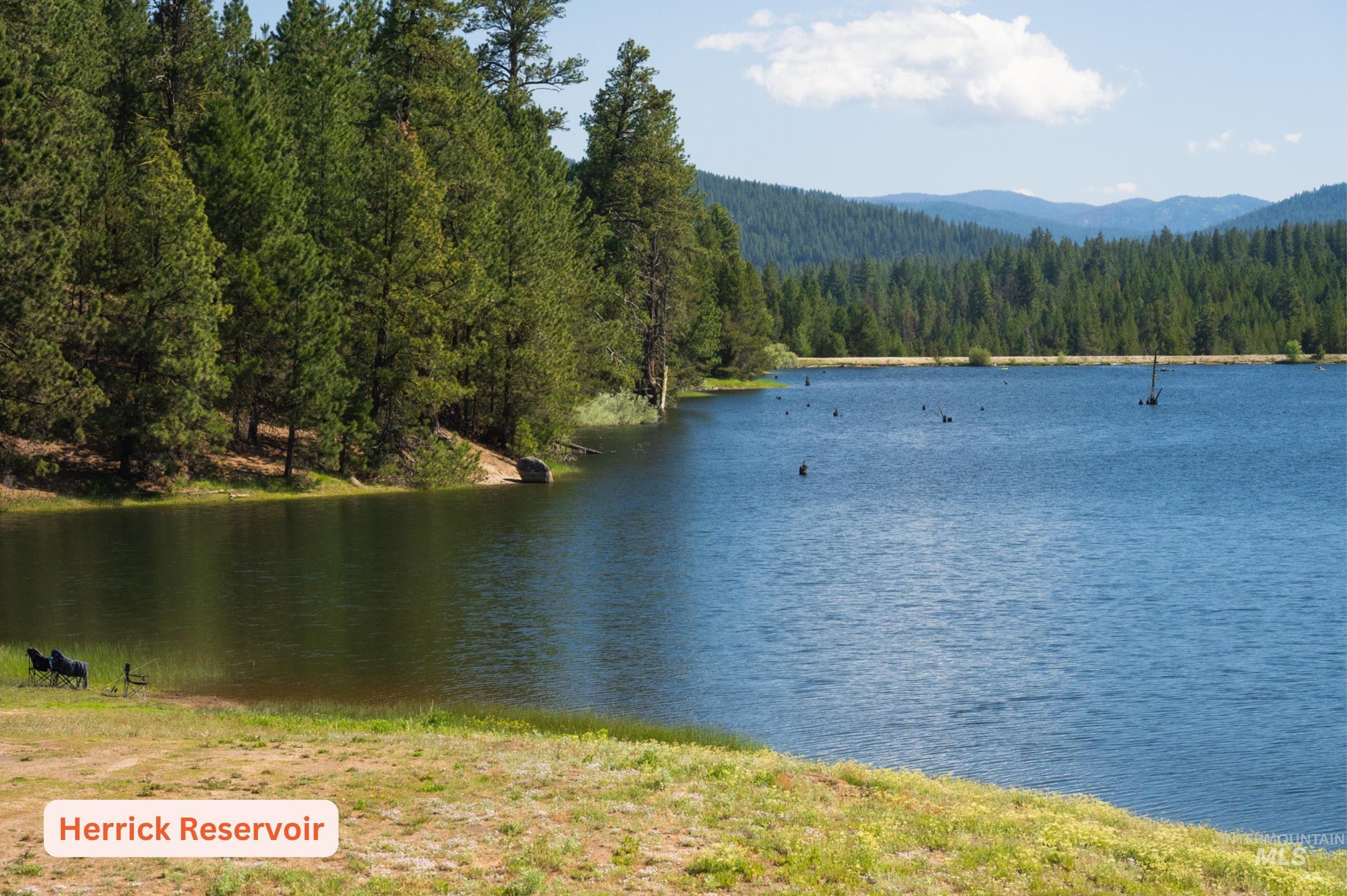 63 Price Loop Property Photo 7