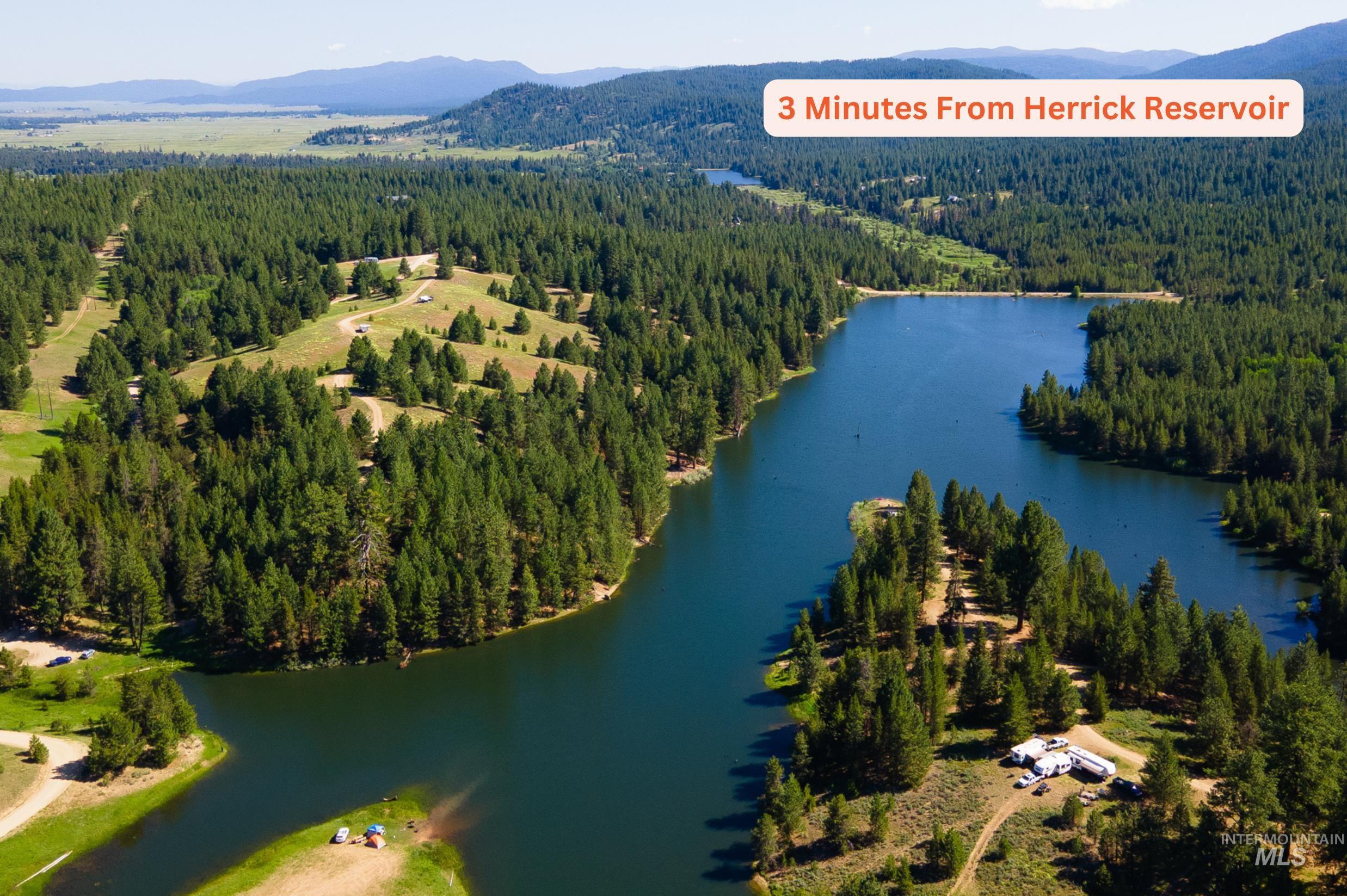 63 Price Loop Property Photo 10