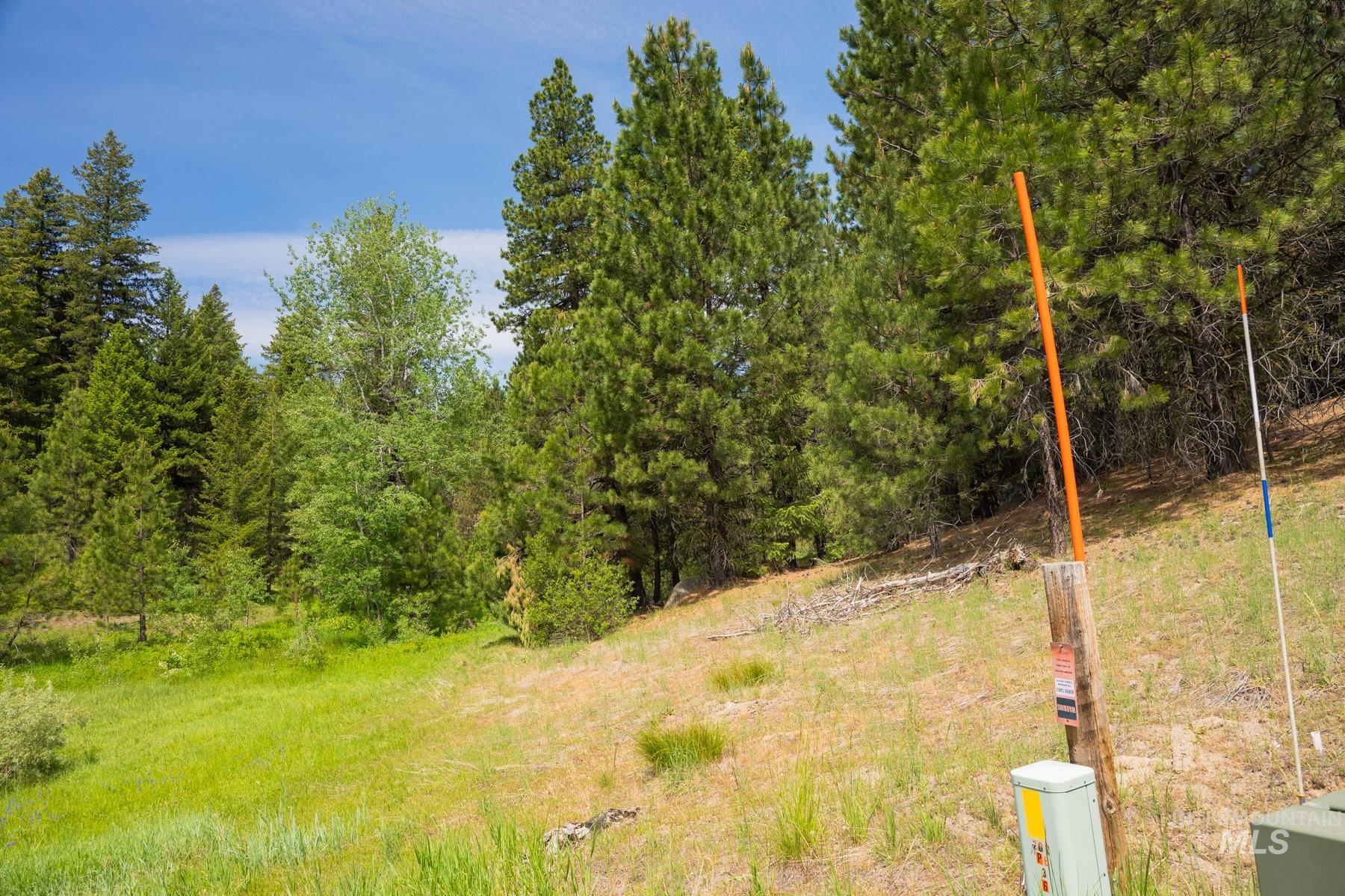 63 Price Loop Property Photo 13