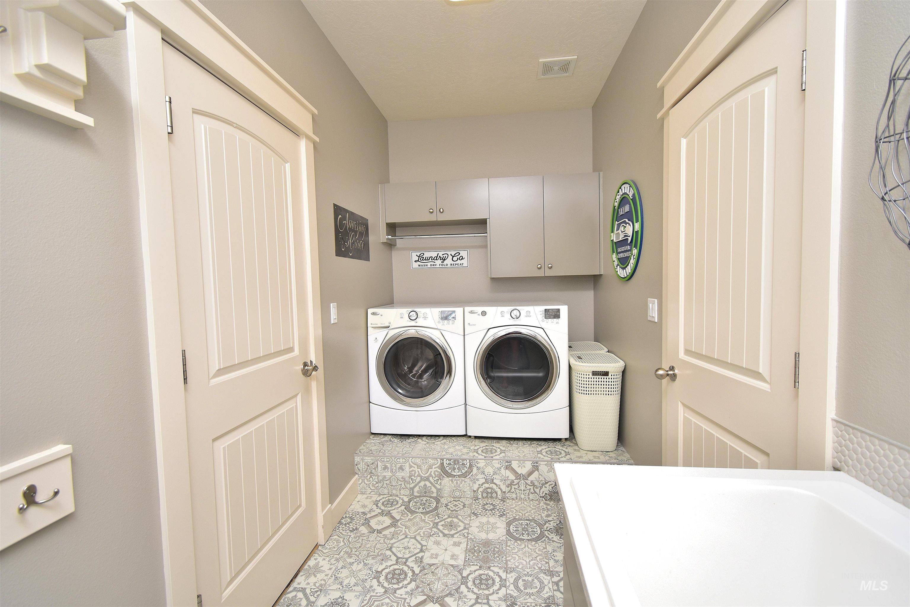 475 S Thornwood Way Property Photo 26