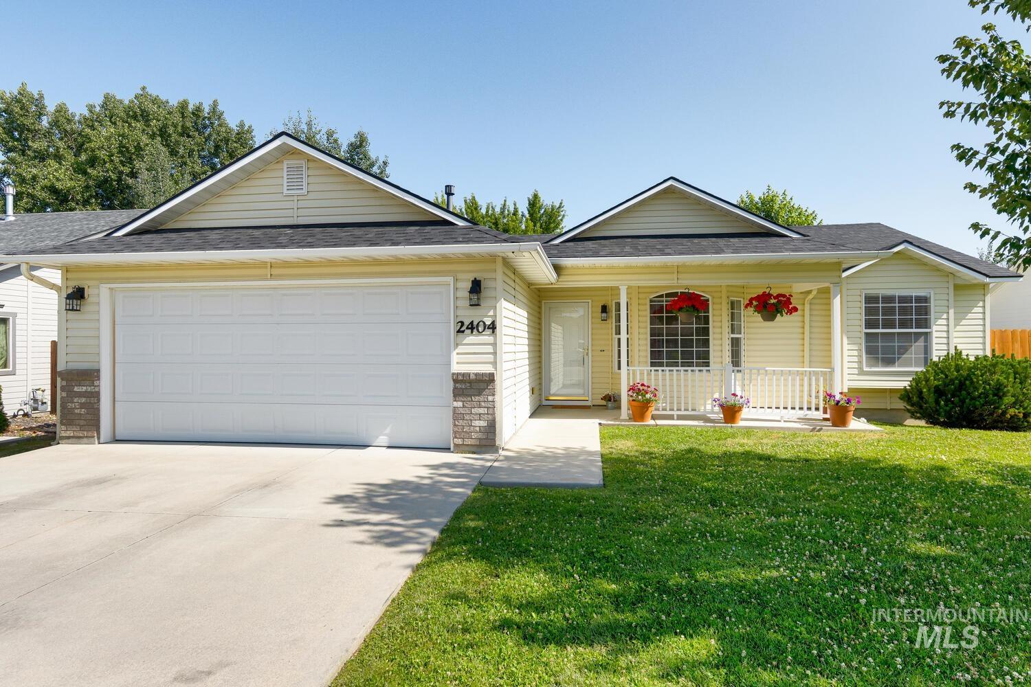 2404 Feltham Peak Property Photo 1