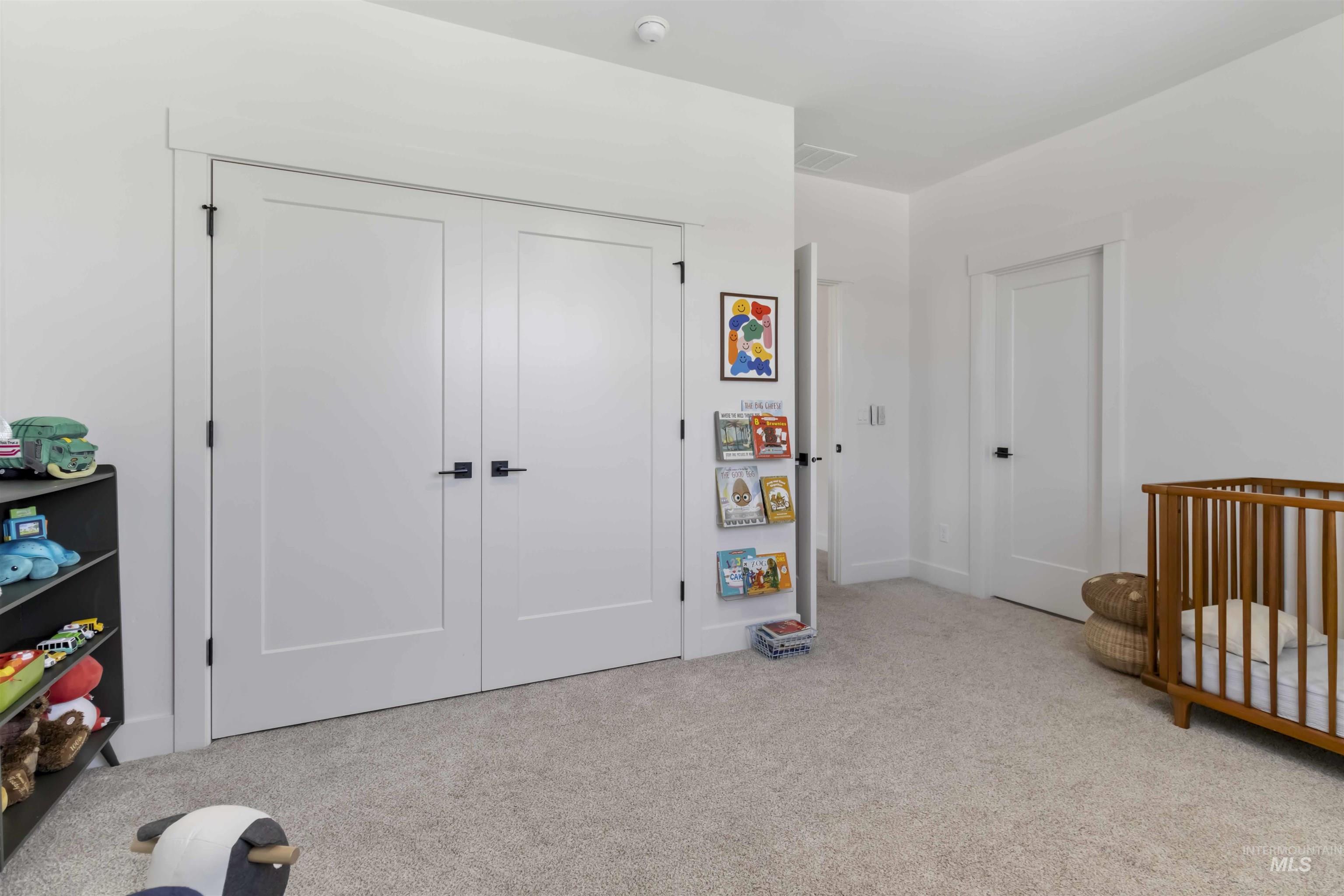 125 S Eagles Roost Way Property Photo 31