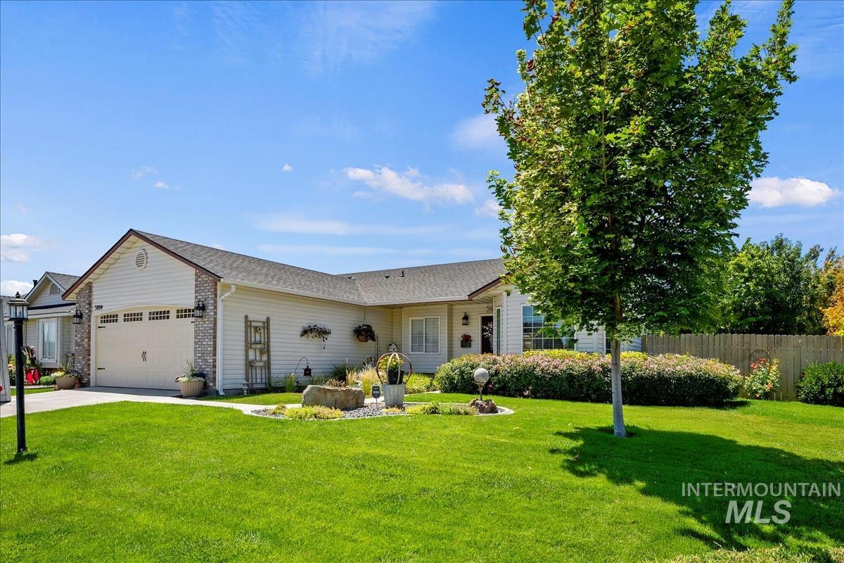 3804 Stonehedge Way Property Photo 1