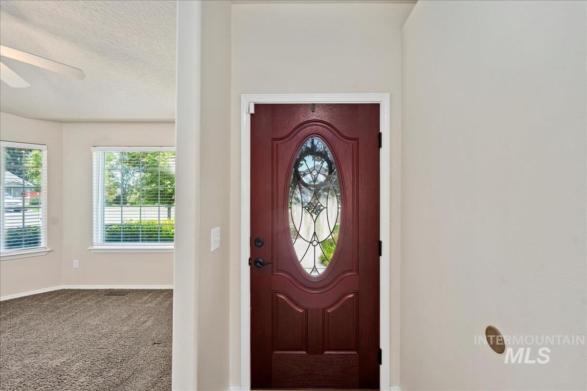 3804 Stonehedge Way Property Photo 7