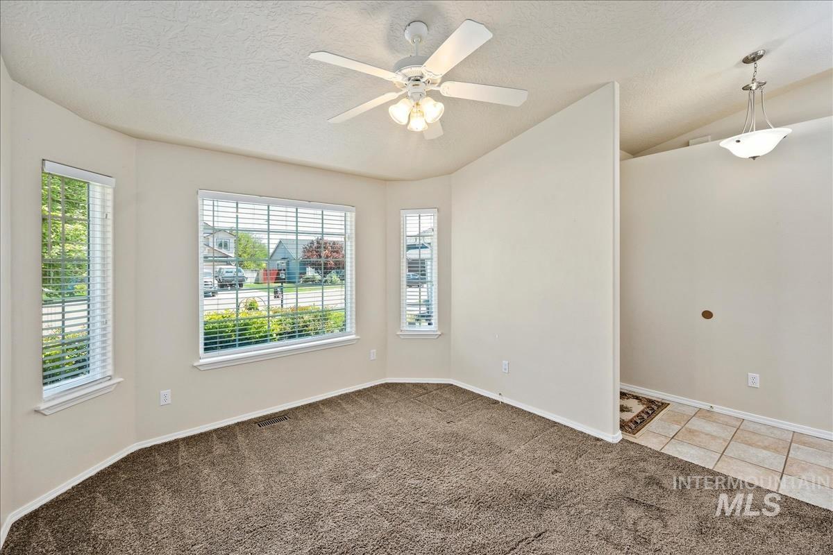 3804 Stonehedge Way Property Photo 11