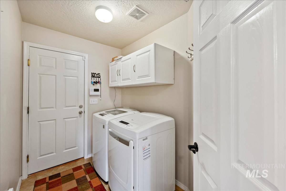 3804 Stonehedge Way Property Photo 19