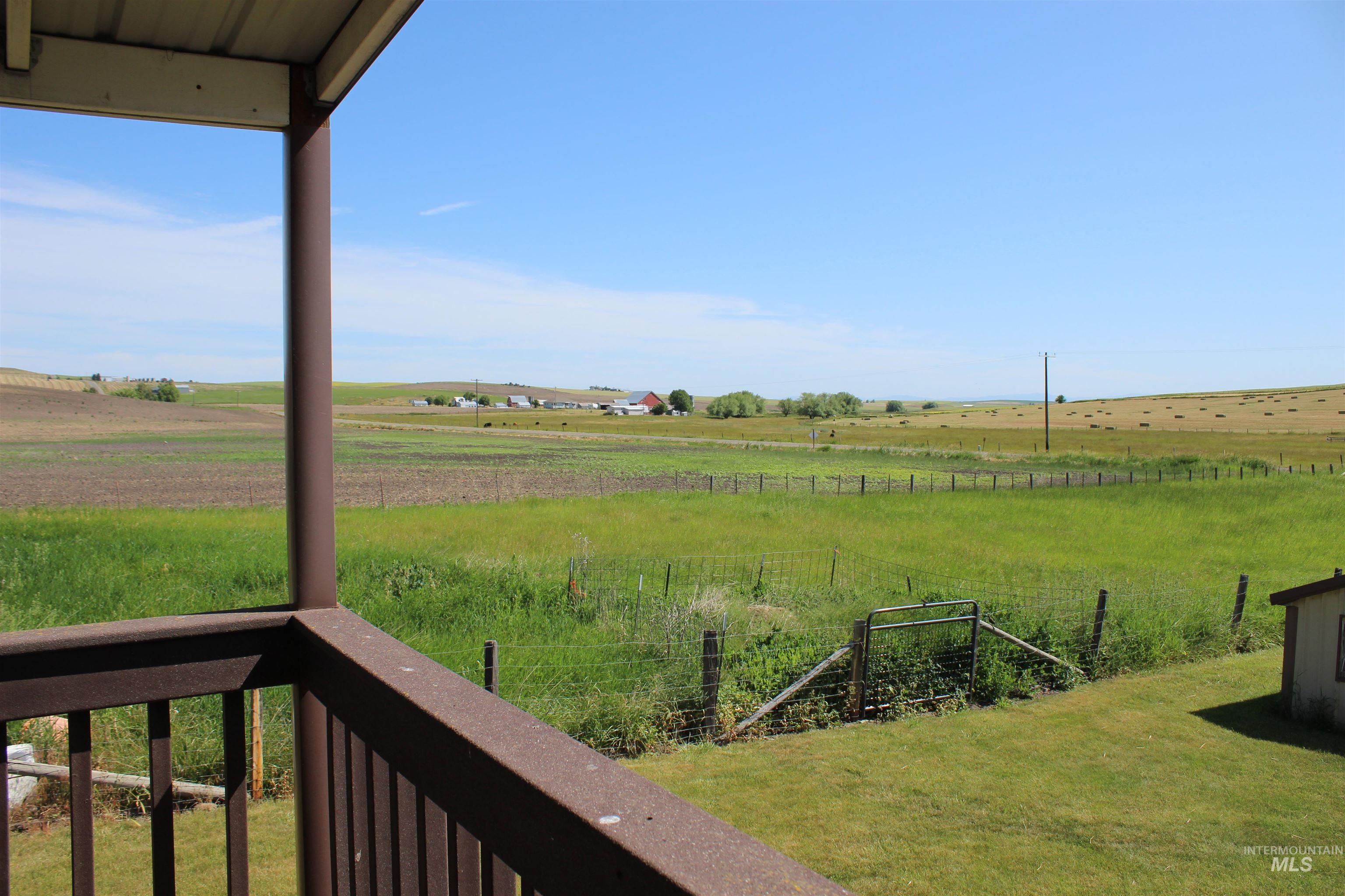1034 Greencreek Road Property Photo 15