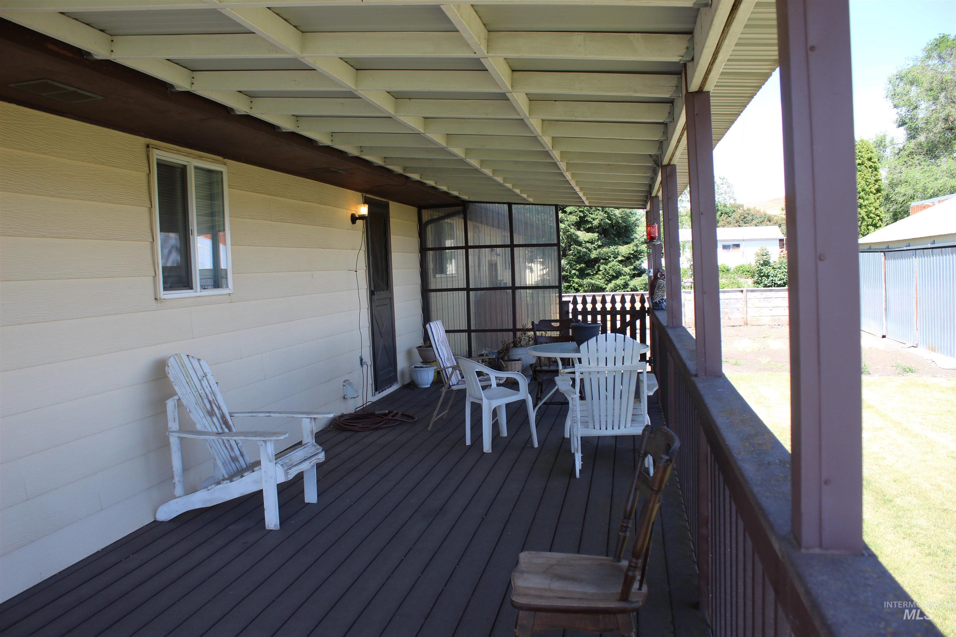 1034 Greencreek Road Property Photo 17