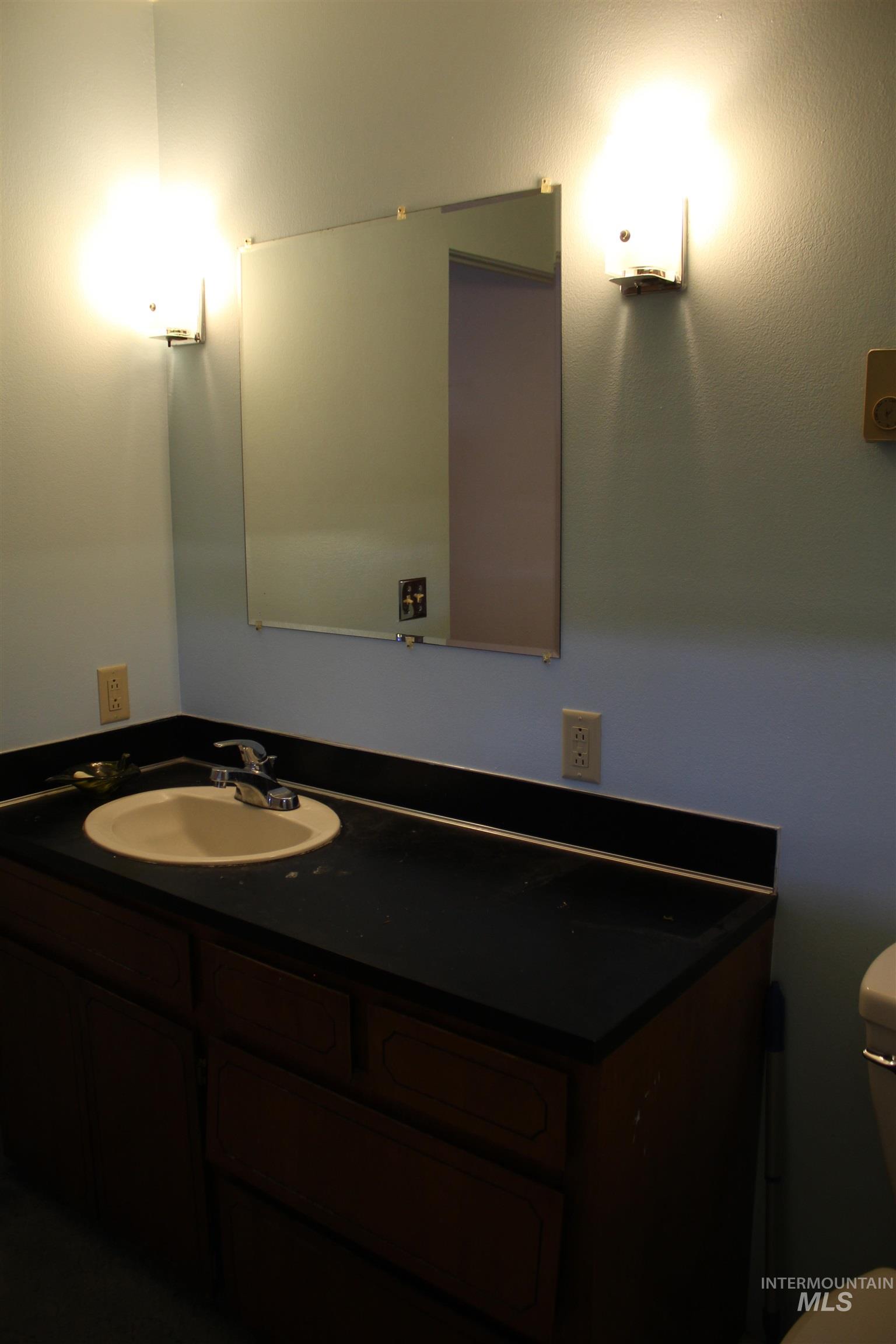 1034 Greencreek Road Property Photo 24