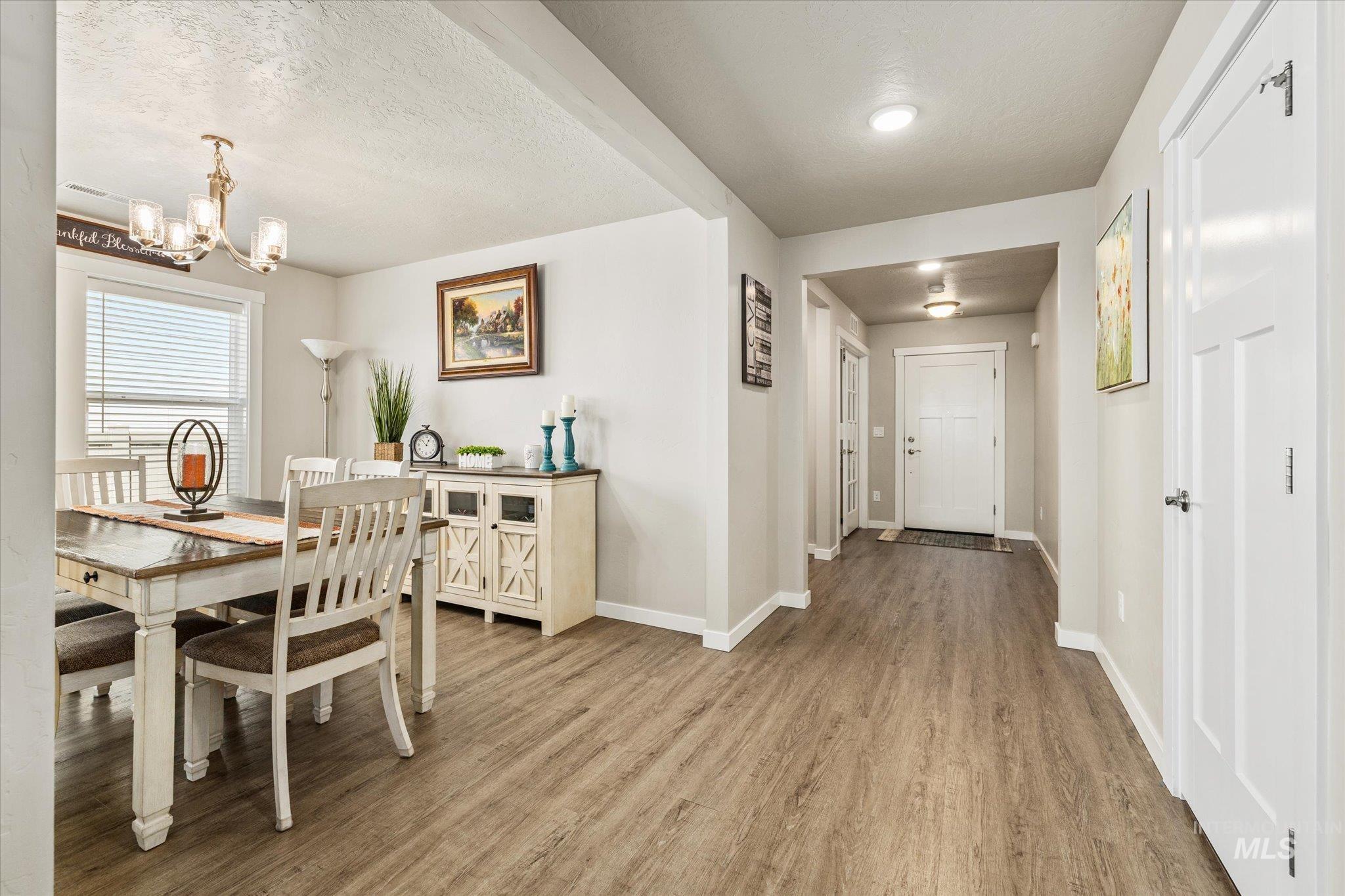 3175 N Greengate Property Photo 6