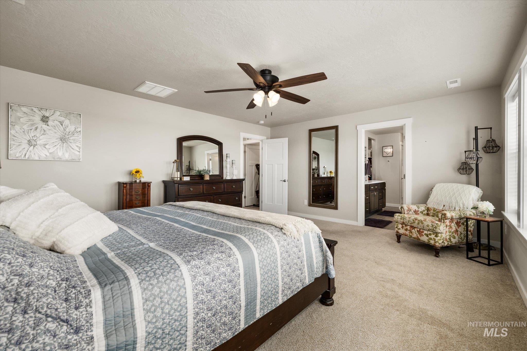 3175 N Greengate Property Photo 21