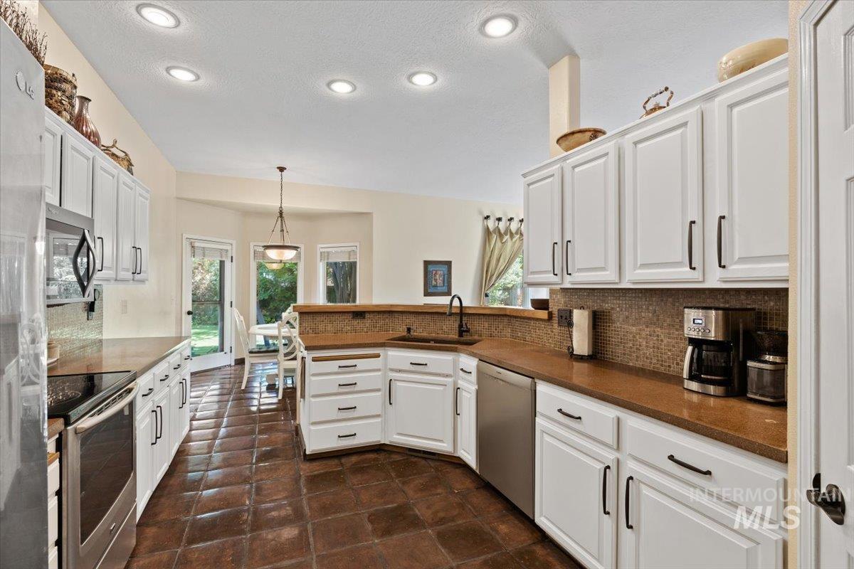 3544 S Canonero Way Property Photo 22