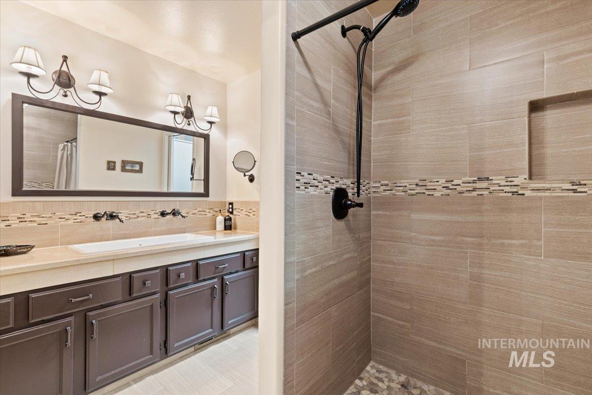 3544 S Canonero Way Property Photo 28