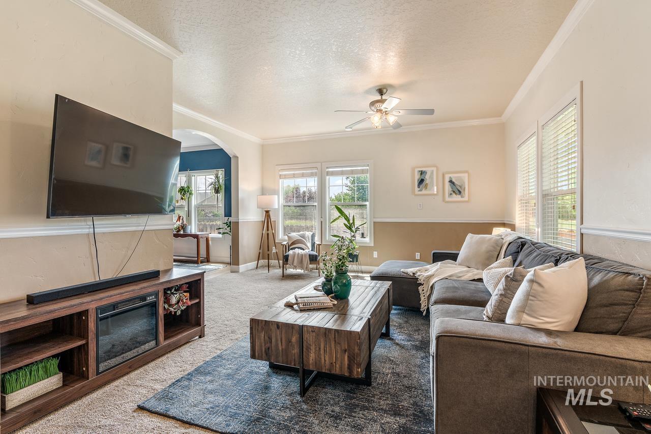7219 W Tobi Court Property Photo 5