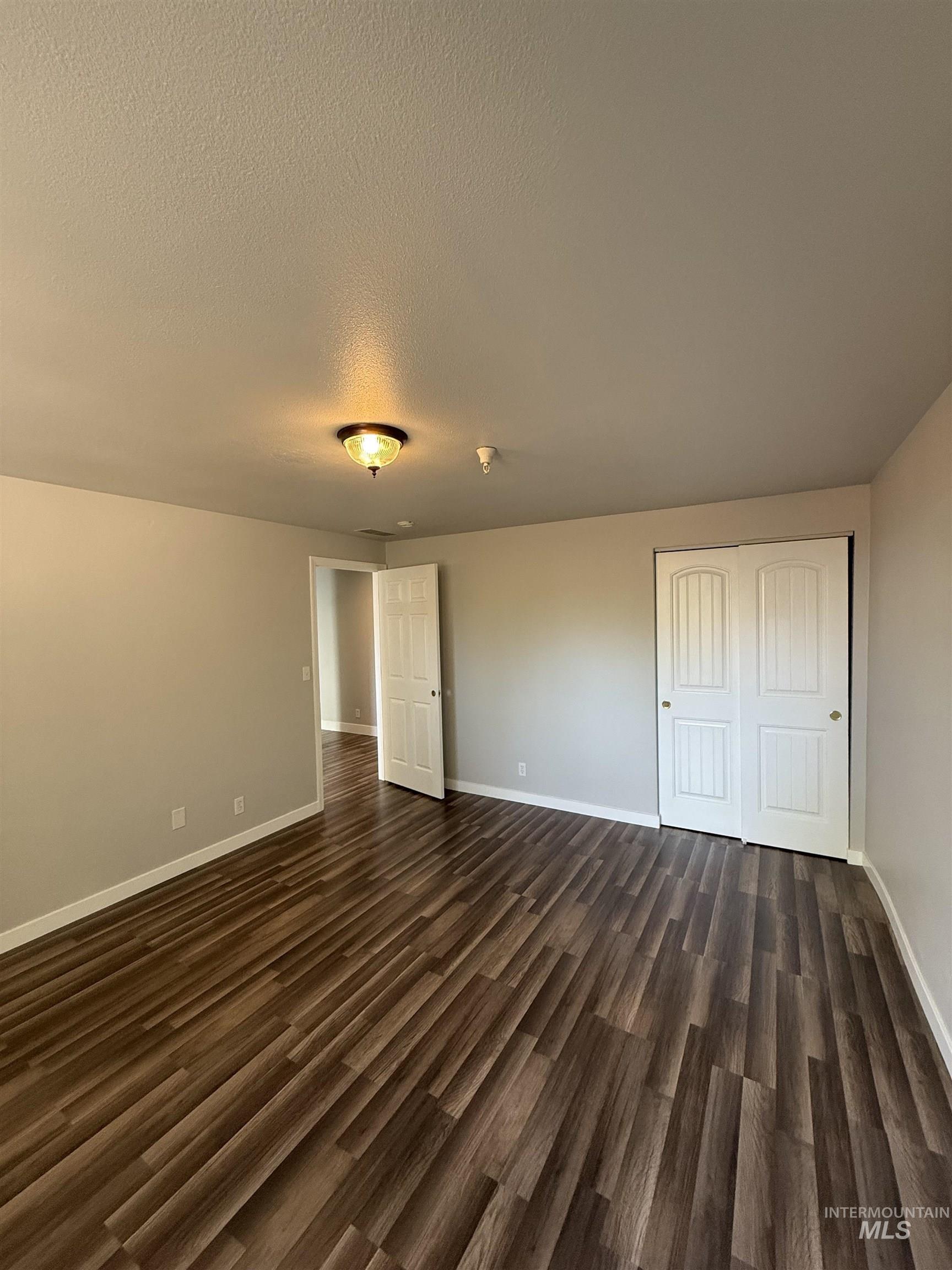 2113 W Jefferson St Property Photo 35