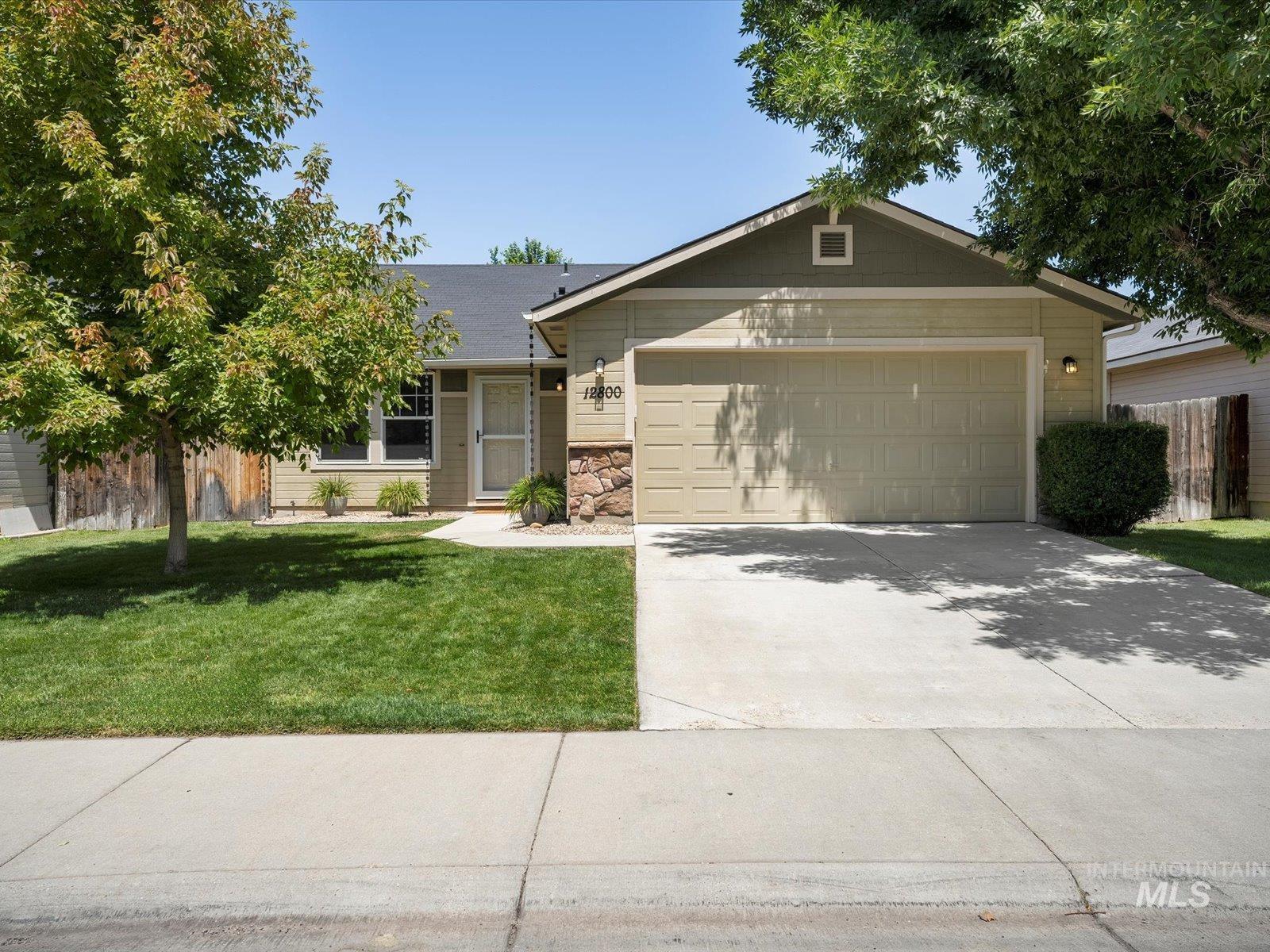 12800 W Fernleaf Street Property Photo 1